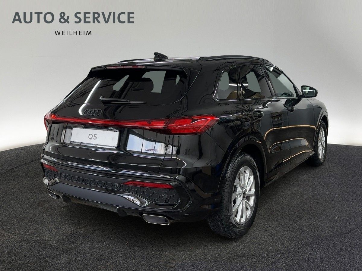 Audi Q5 SUV e-hybrid edition one quattro 270 kW S tro imagem 3