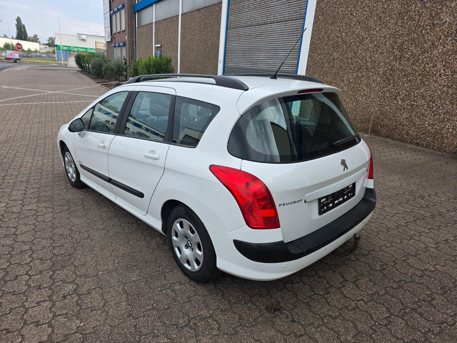 Peugeot 308 2011 — photo 5