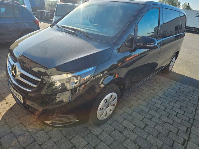 Mercedes-Benz V 200
