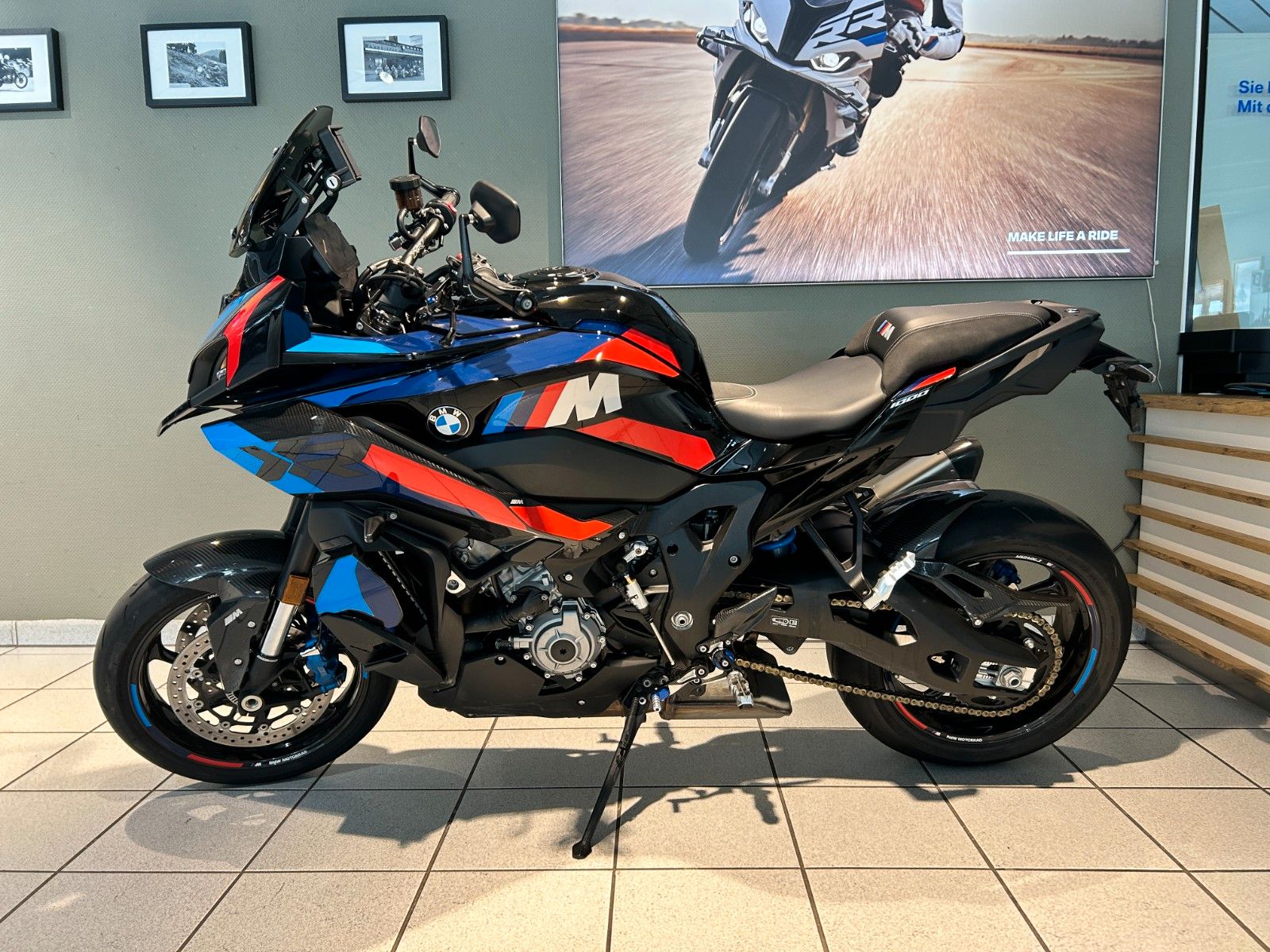 Fahrzeugabbildung BMW M1000XR Competition NUR 2700KM GELAUFEN!