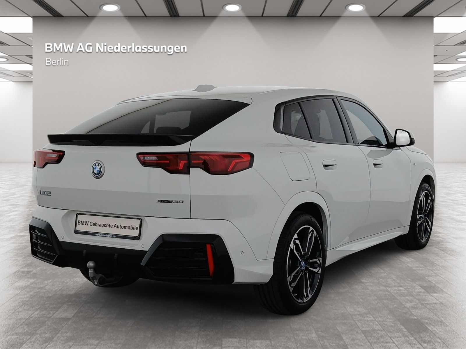 BMW iX2 - Bild 3