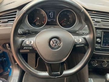 Volkswagen Tiguan - 9