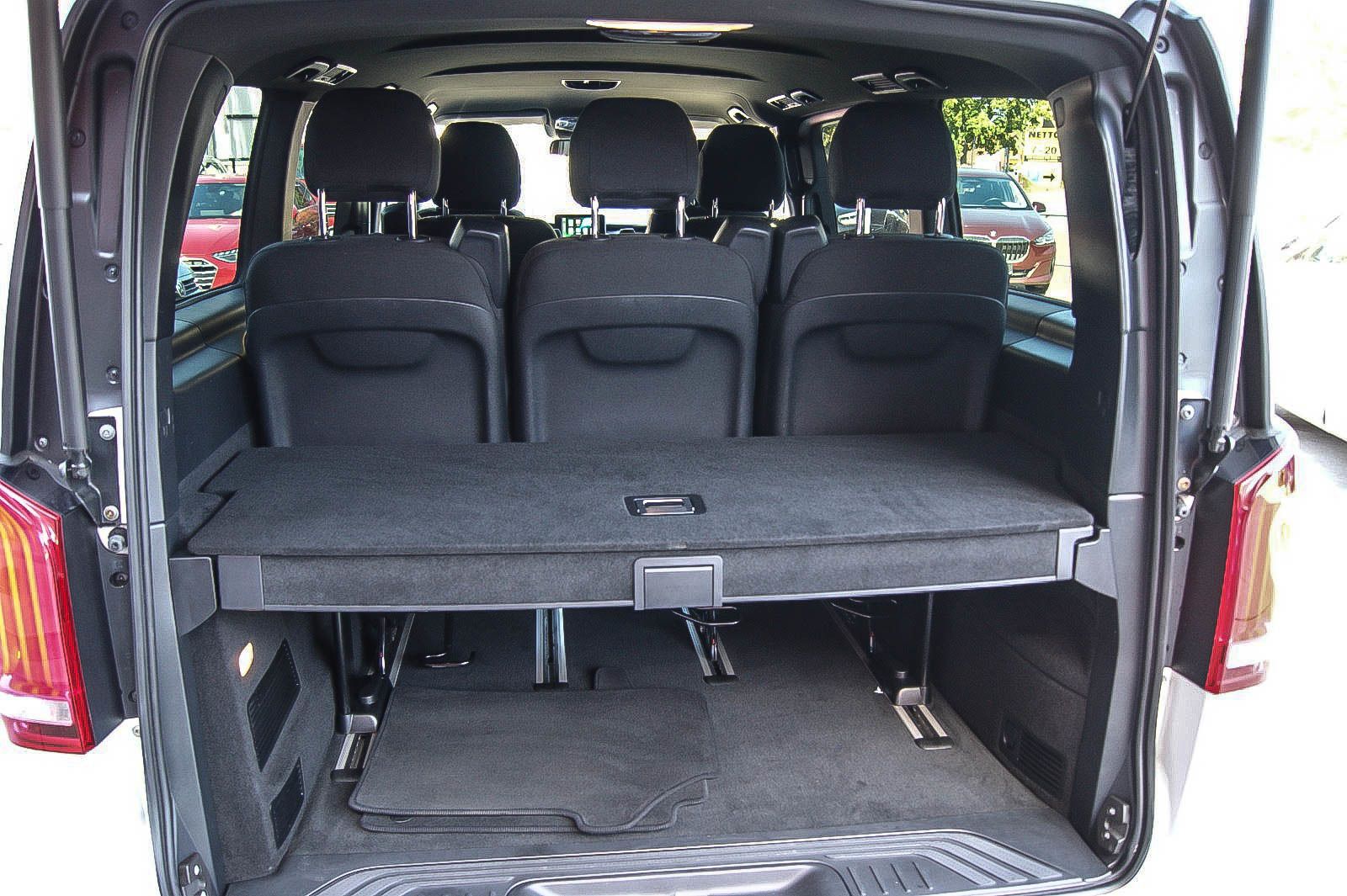 Fahrzeugabbildung Mercedes-Benz V 250 d EDITION AMG MBUX 7-SITZE IQ-LED KAMERA