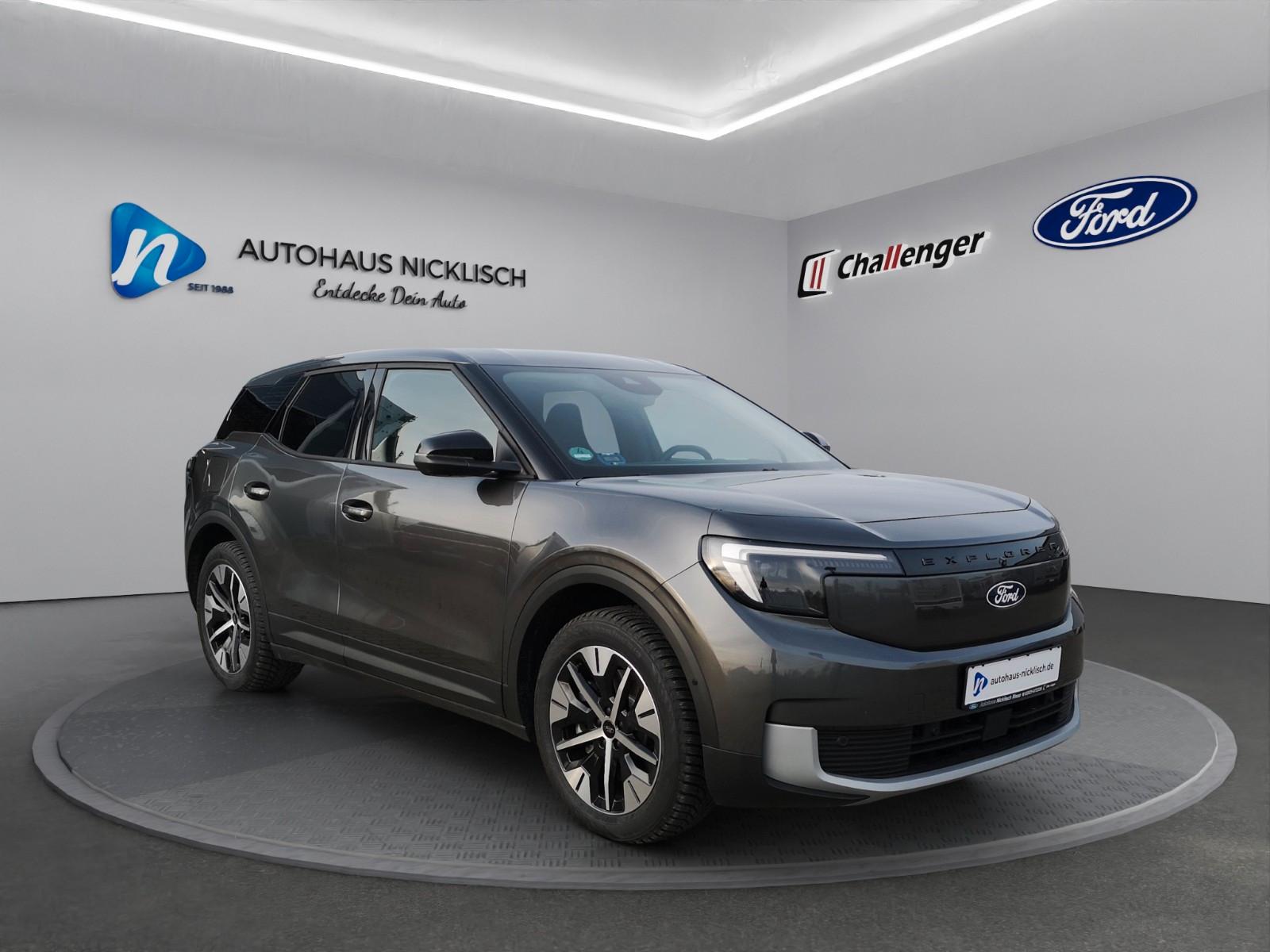 Ford Explorer / Extended Range 77 kWh / Wärmepumpe