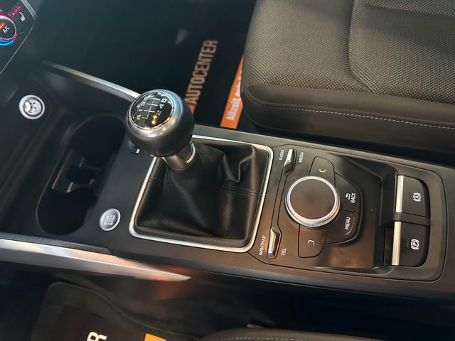 Audi Q2 30 TFSI sport *NAVI*TEMPOMAT*PDC*LED*SZHZ*