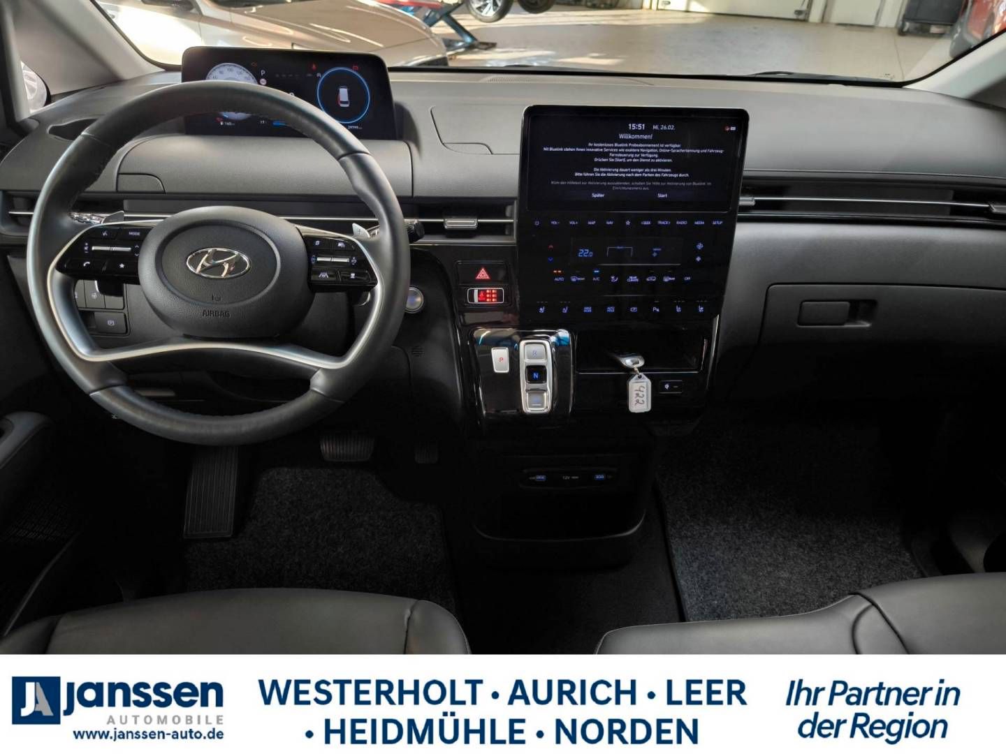 Fahrzeugabbildung Hyundai STARIA 9-Sitzer  PRIME