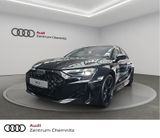 Audi RS 3 Sportback 2.5 TFSI quattro-sofort lieferbar - Audi RS3 mit Benzin-Antrieb: Schwarz, Navigationssystem, Kombi