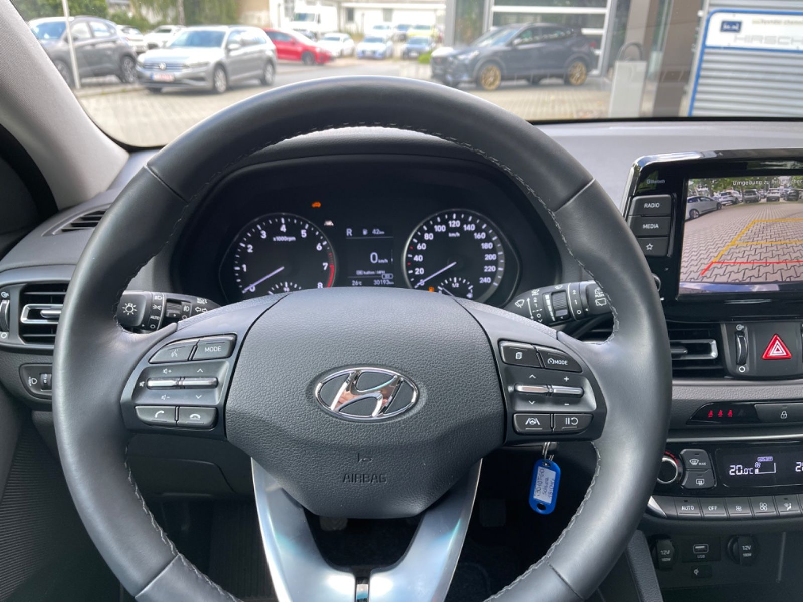 Fahrzeugabbildung Hyundai i30 1.0 T-GDI 48V TREND KAMERA PDC SHZ LHZ