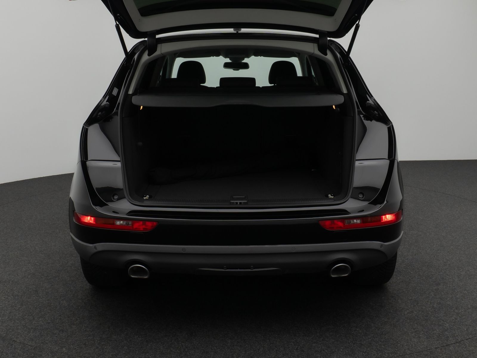 Fahrzeugabbildung Audi Q5 3.0 TDI 180 kW quattro Navi Sitzhzg PDC AHK