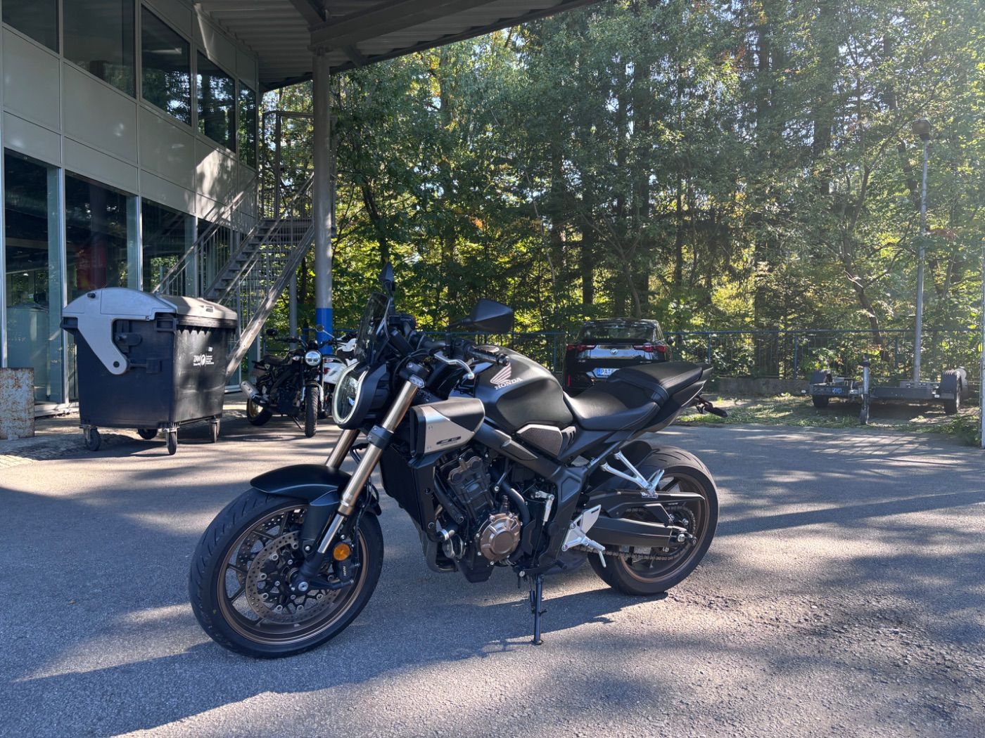 Fahrzeugabbildung Honda CB 650 R E-Clutch Kurzer KZH,