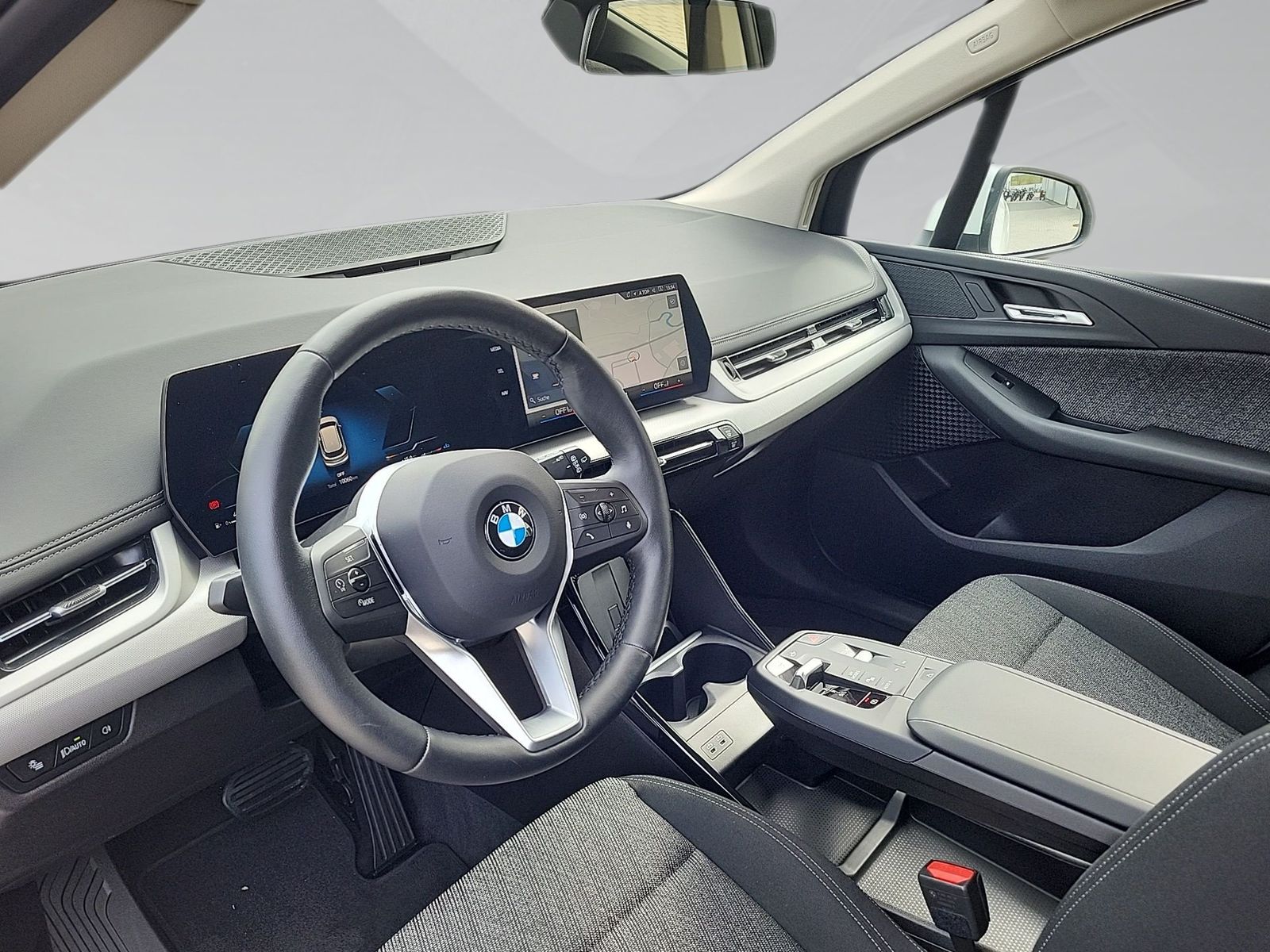 BMW 220 Active Tourer - Bild 5