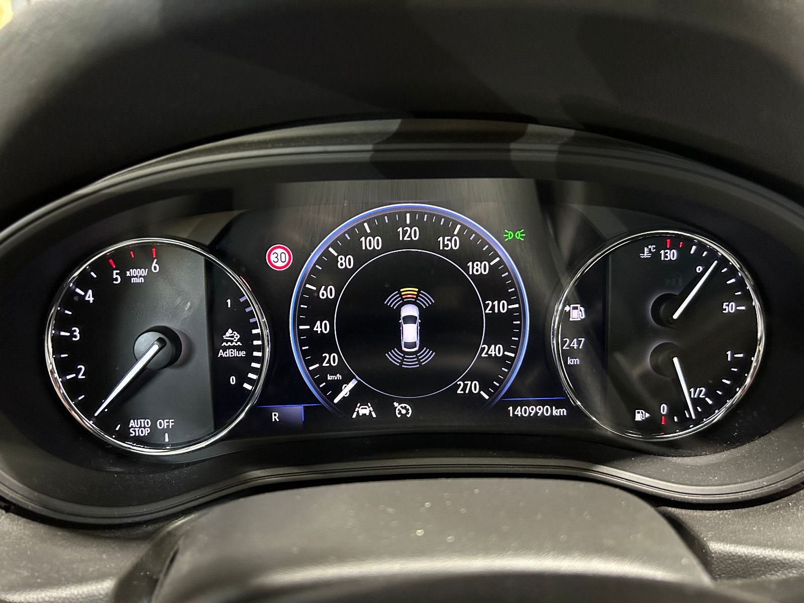 Fahrzeugabbildung Opel Insignia B Sports Tourer Ultimate/8-FACH/APPLE/