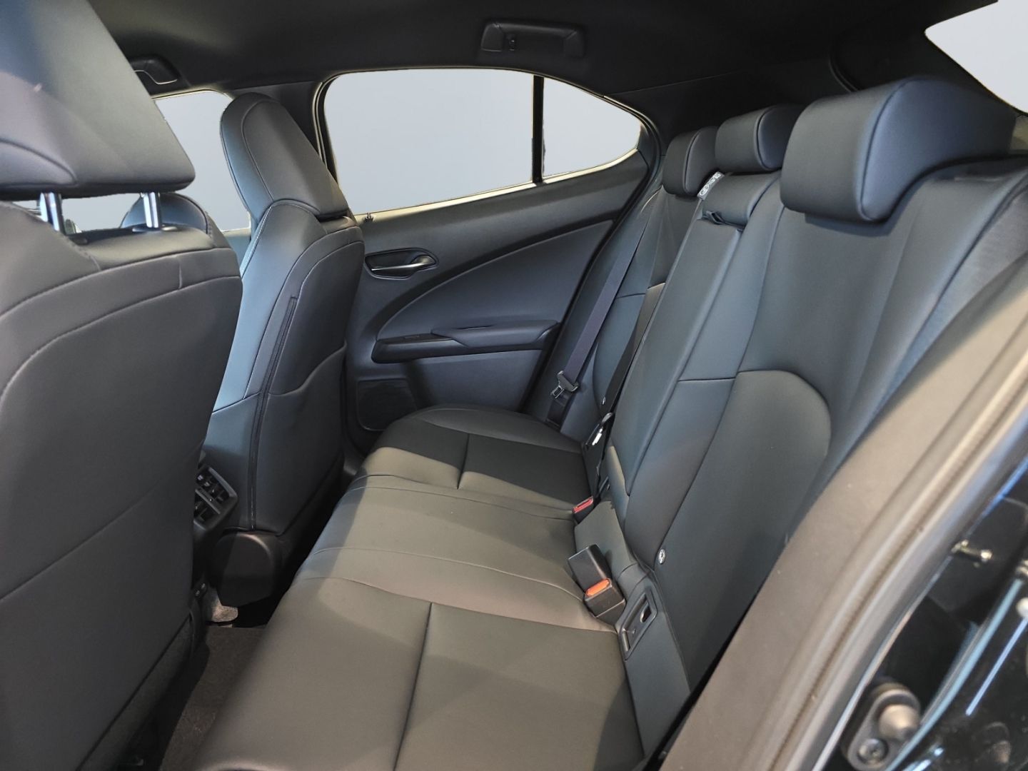 Lexus UX - Bild 12