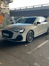 Audi S3 TFSI S tronic Anschlussgarantie 06/2029 - Audi S3 Gebrauchtwagen in Berlin