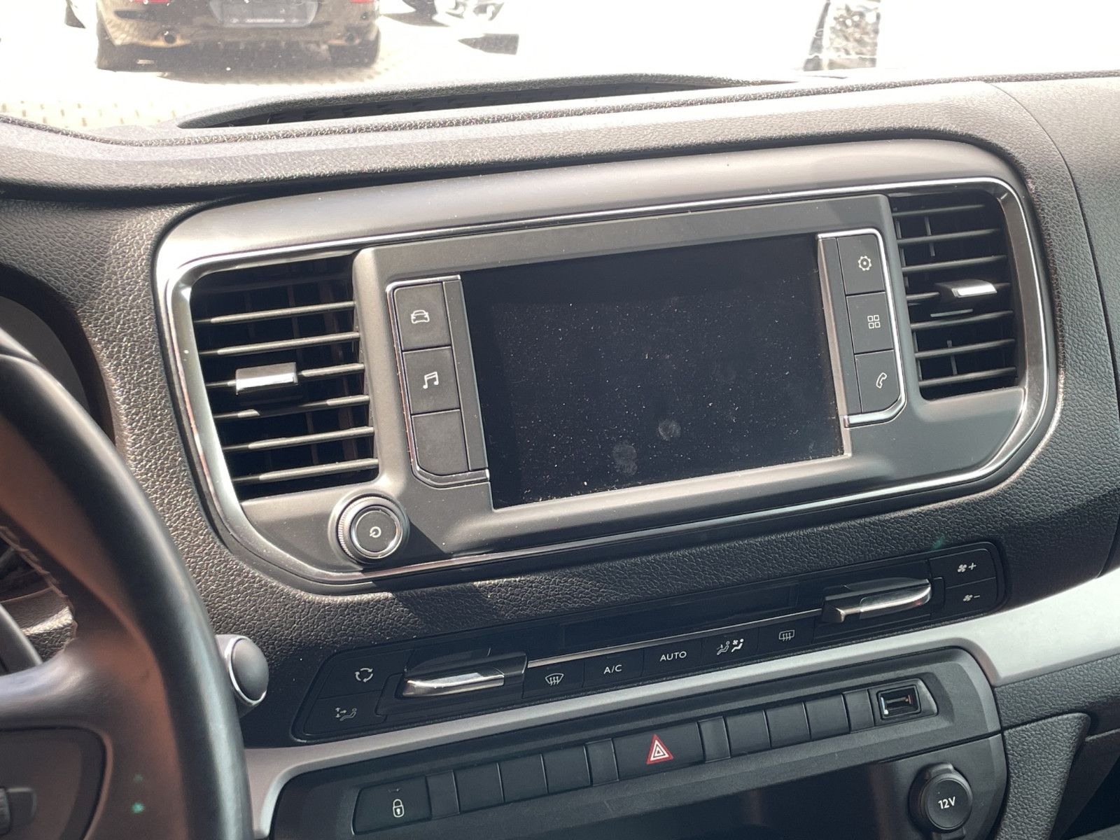 Fahrzeugabbildung Opel Zafira Life Selection M*1.Hand*Shz*Rkü*8 Sitzer