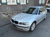 BMW 320i E46 - BMW 320 aus 2004: 320i