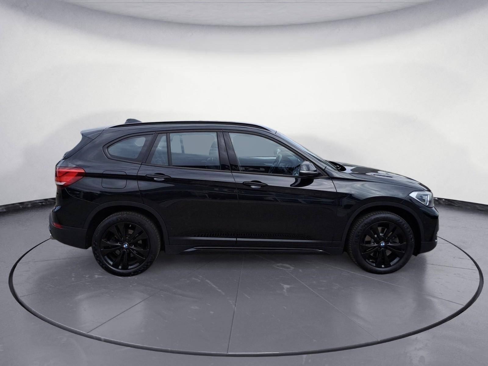 BMW X1 xDrive20d Sport Line Steptronic Aut. Head-Up, миниатюра 6