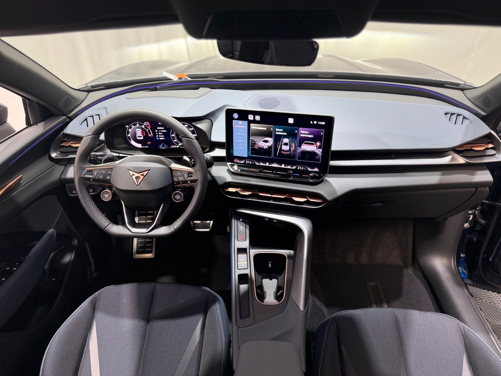 Fahrzeugabbildung CUPRA Terramar VZ - DSG - 360°-AHK-4Drive