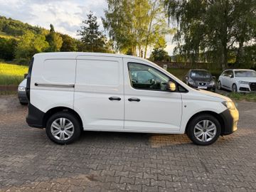 Volkswagen Caddy - 2