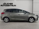 Kia Carens or Rondo, 1.Hand, Rentner, 7-Sitzer - Kia: Kleinbus, 7sitzer