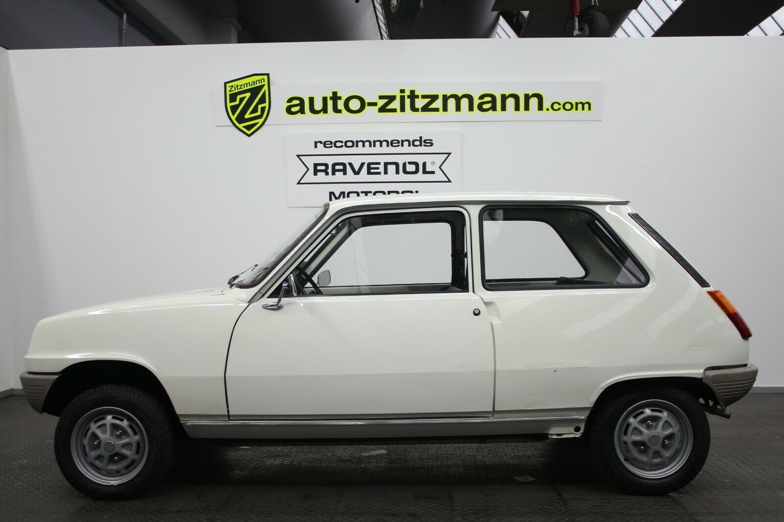 Fahrzeugabbildung Renault R 5 TL