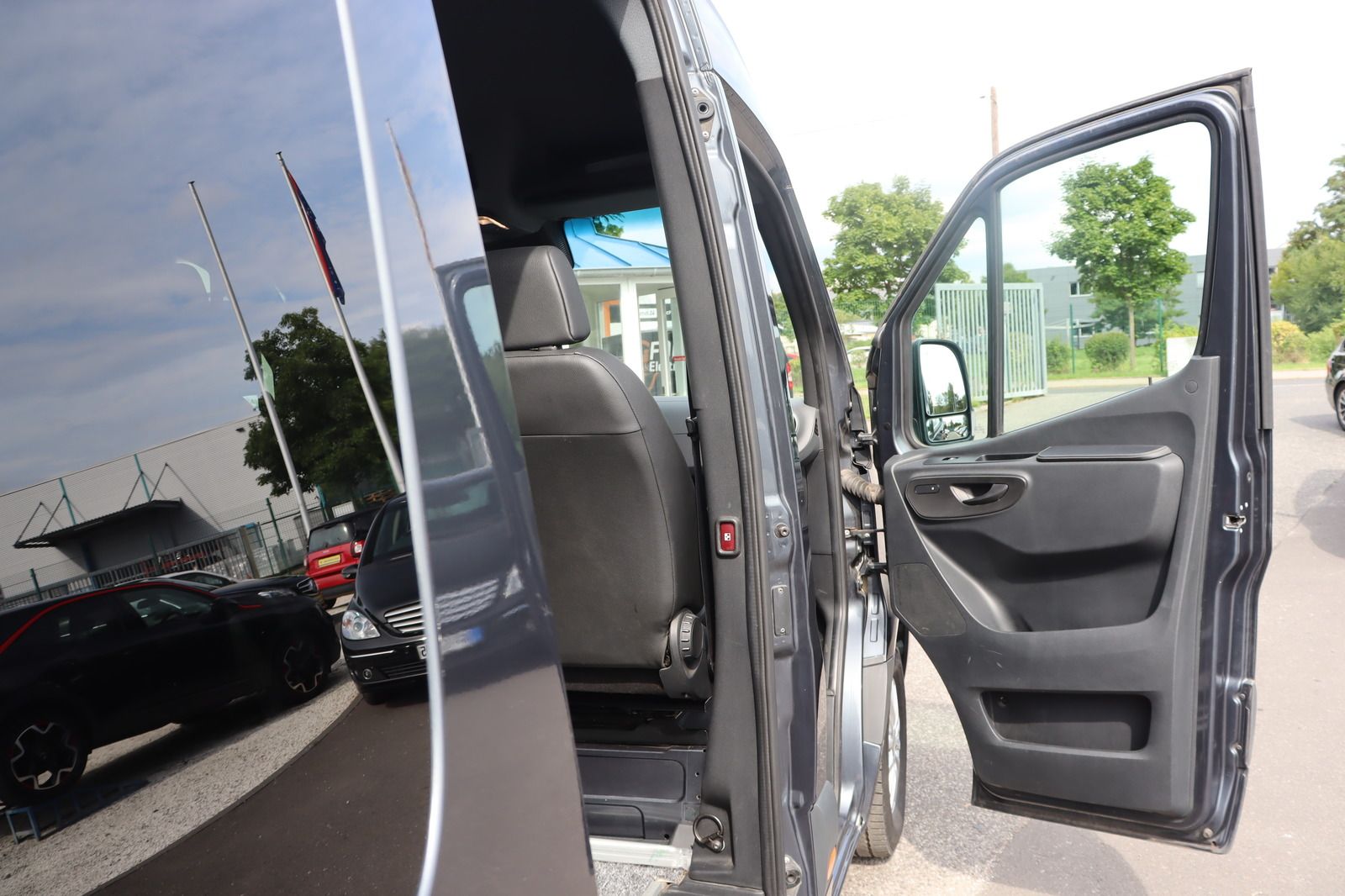 Fahrzeugabbildung Mercedes-Benz Sprinter AAC * Sitzhzg * EXTRALANG * XXL * Maxi