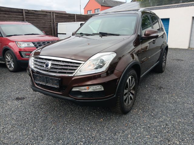 Ssangyong Rexton W RX200 e-XDi Quartz 4WD