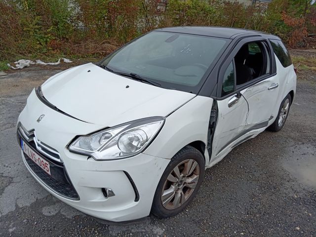 DS Automobiles DS3 PureTech AUT-NAVI-KAMERA