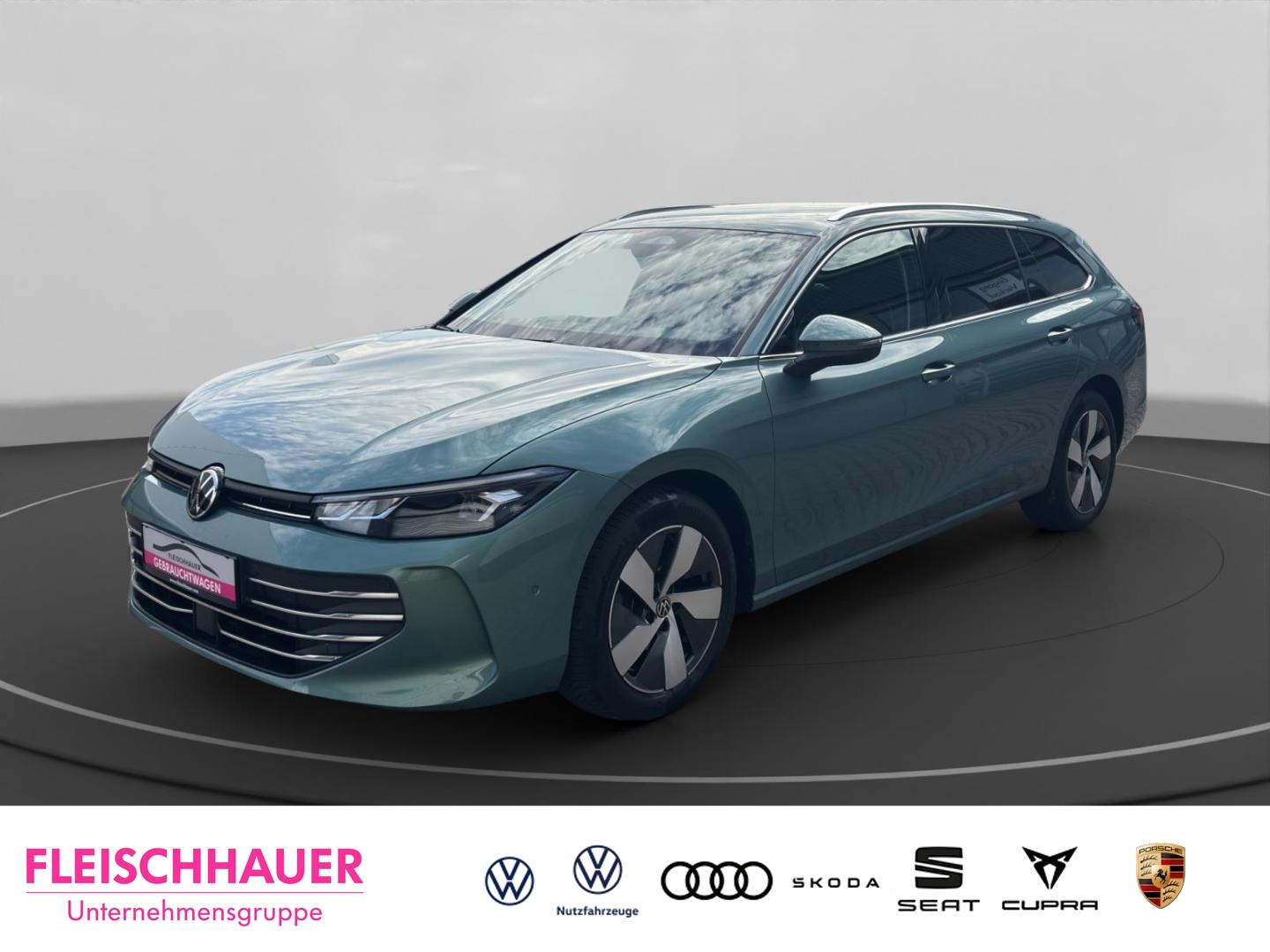 Volkswagen Passat Variant 1.5 eTSI Business AHK LED Sitzhz
