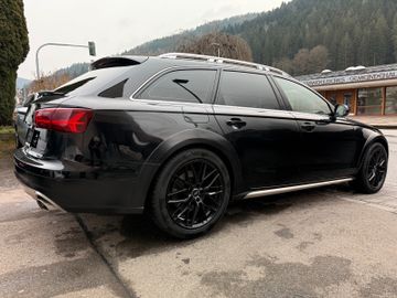 Audi A6 Allroad - 4