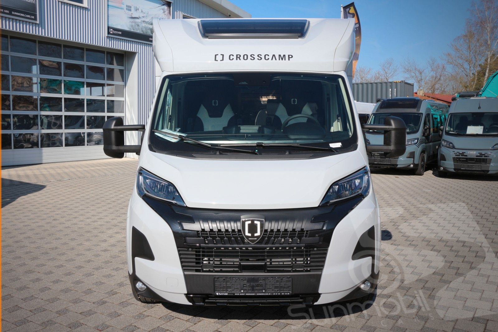 Fahrzeugabbildung Crosscamp EXPDN 7.0 E Peugeot Automatik