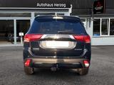 Mitsubishi Outlander Active+ 2.0 CVT *ALLRAD + WINTERRÄDER* - : Cvt