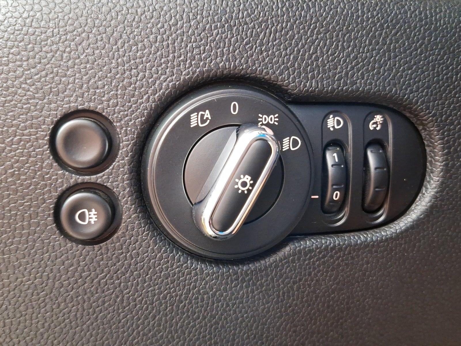 MINI Cooper S Cabrio Navi PDC Driv.Assist Sportsitze