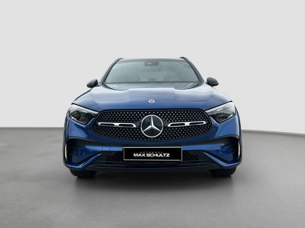 Fahrzeugabbildung Mercedes-Benz GLC 200 4M AMG Line*NightPaket*Standheizung