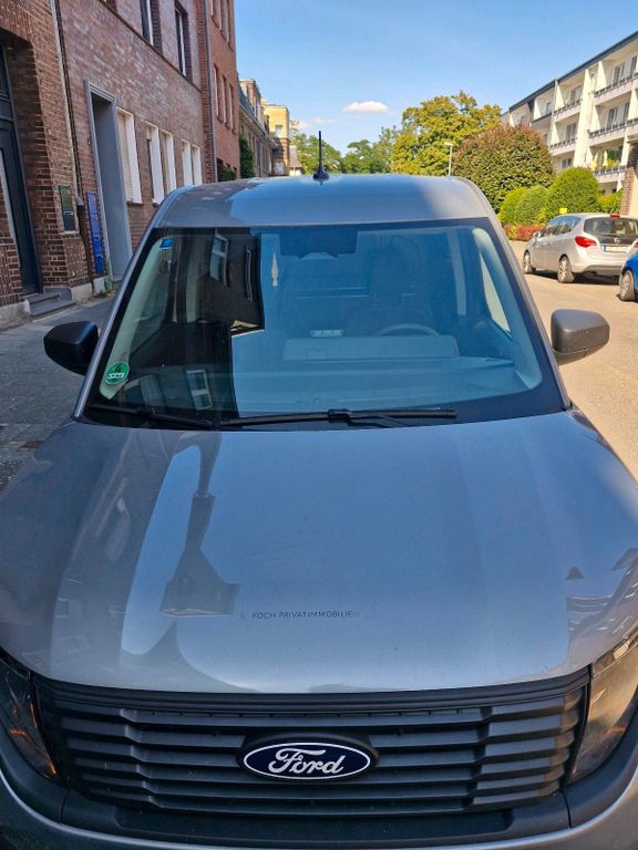Image of Ford Transit Courier