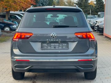 Volkswagen Tiguan - 5