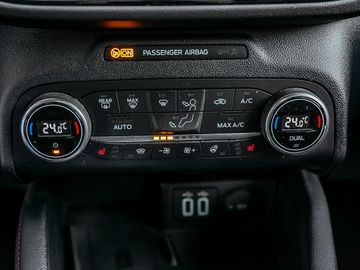 Ford Kuga 2.5 Hybrid ST-Line X Navi Kamera B&O