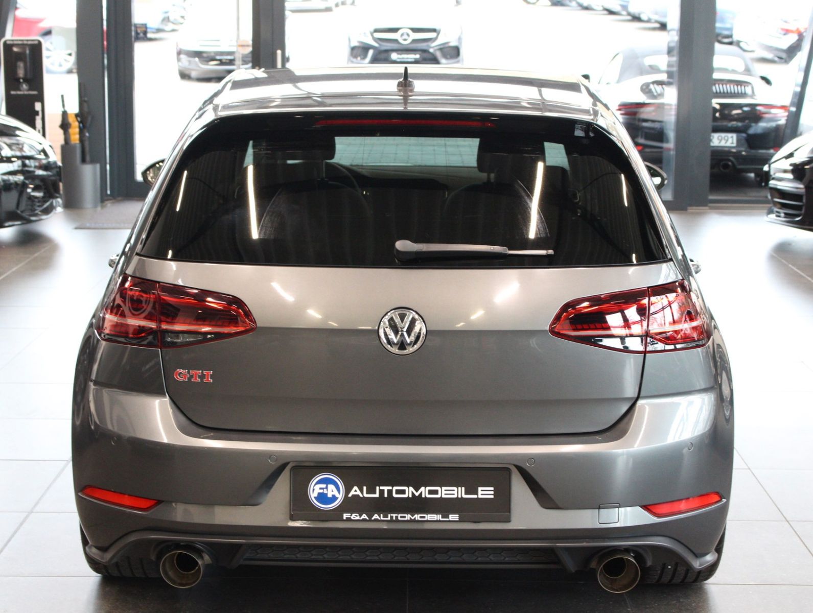 Fahrzeugabbildung Volkswagen Golf VII GTI Performance 1. Hand*Standhzg*JP Per