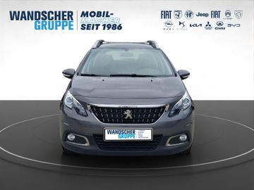Peugeot 2008 Active 1.2 PureTech 110 Kam.+Pano+SHZ+PDC