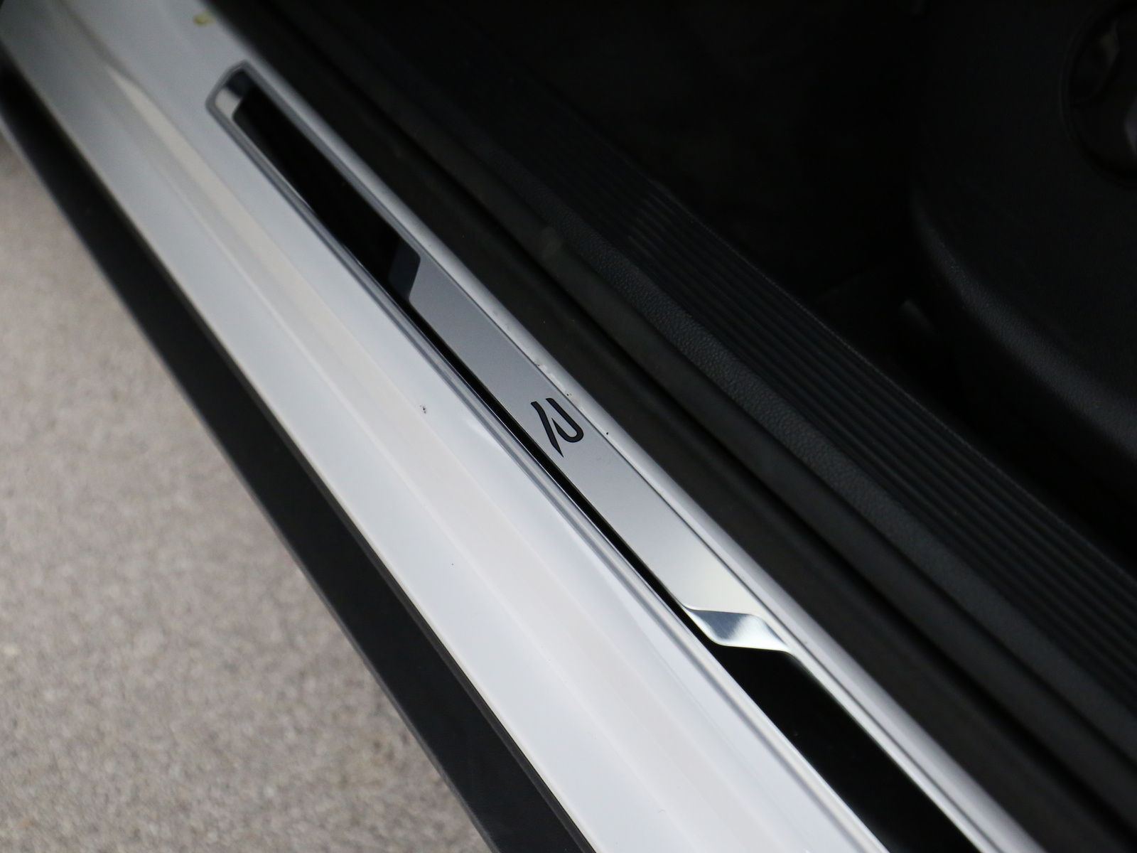 Volkswagen T-Roc - Bild 25