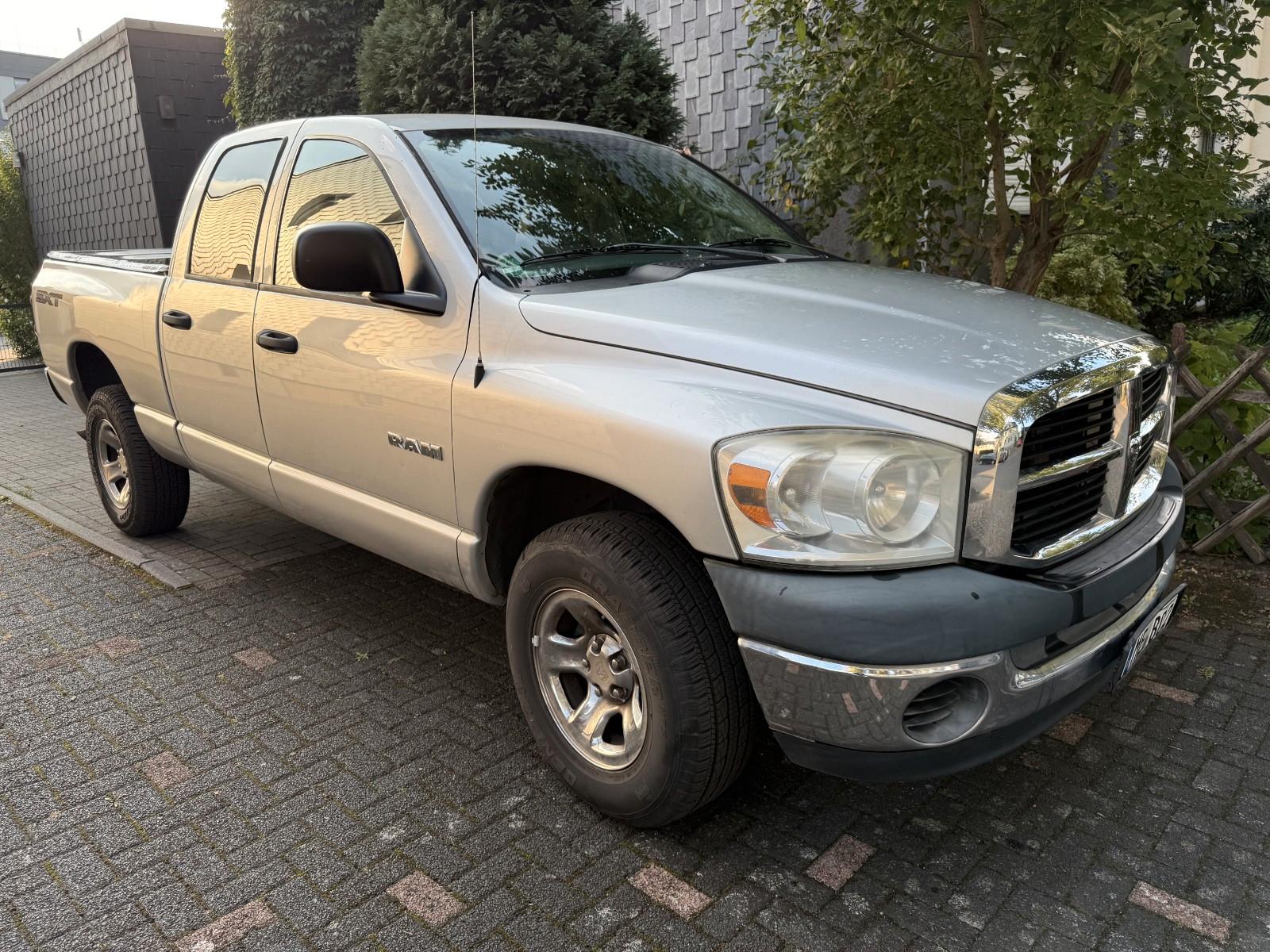 Dodge Ram 2008 — rear view