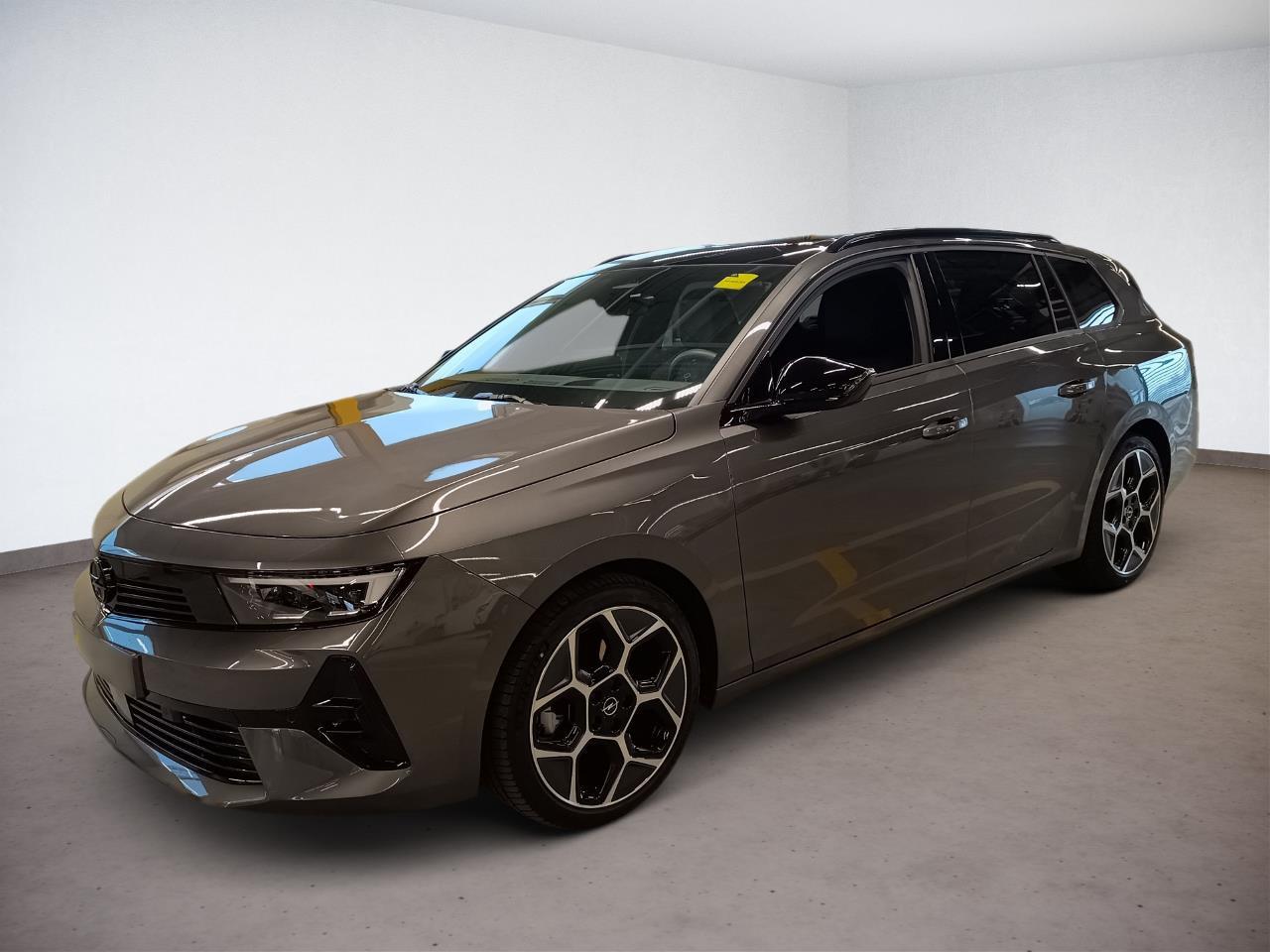 Opel Astra L ST Ultimate - HUD/Pano/Matrix LED/ACC