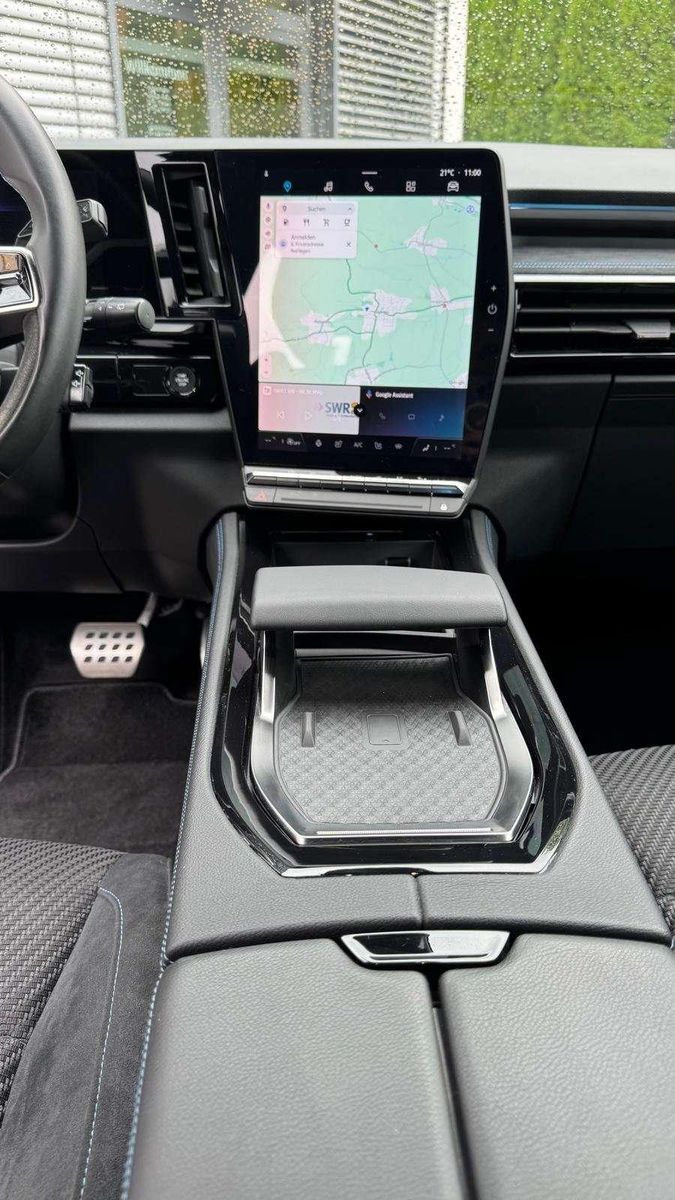 Fahrzeugabbildung Renault Austral Iconic Esprit Alpine Full Hybrid 200