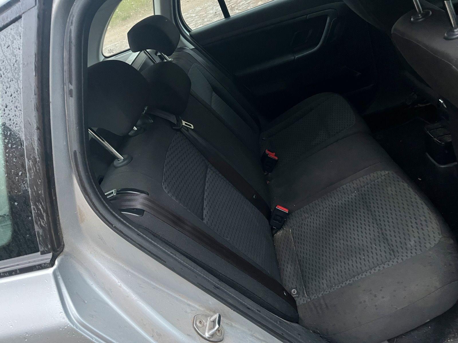 Skoda Fabia 2012 — photo 13
