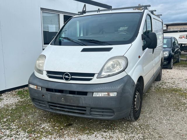 Opel Vivaro Kasten L1H1 2,7t, AHK