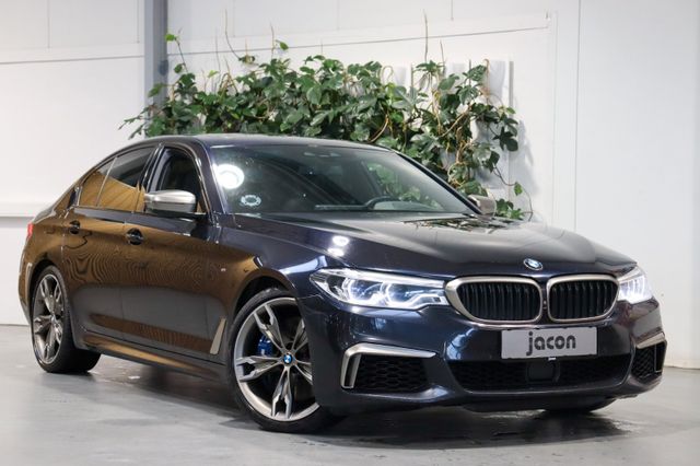 BMW M550  i xDrive AHK, MEMO HUD PANO LEDER V8