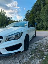 Mercedes-Benz CLA 45 AMG  4MATIC  applecarplay  - Mercedes-Benz CLA 45 AMG von privat