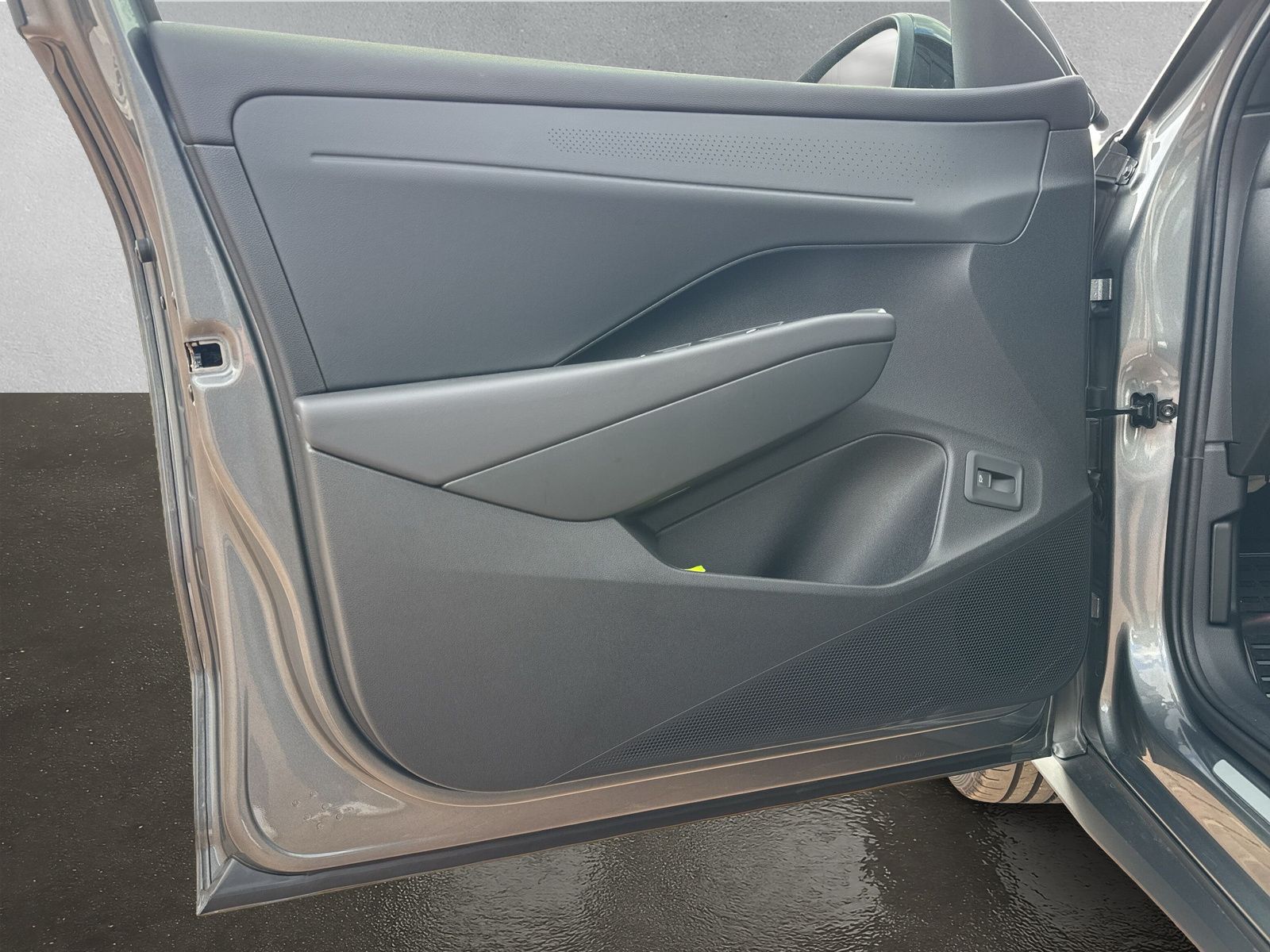 Fahrzeugabbildung Volkswagen T-Roc R-Line TSI 110 kW 7-Gang DSG