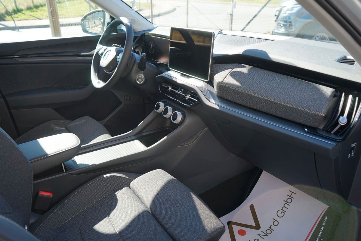 Fahrzeugabbildung SKODA Kodiaq 1.5 TSI Sport*7 Sitzer*Garantie*