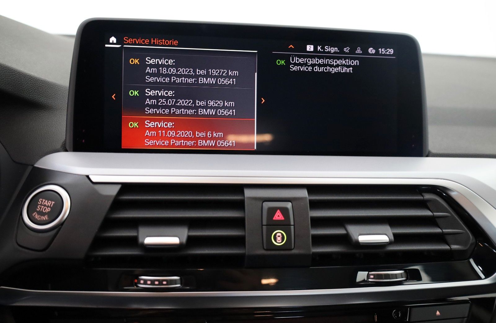 Fahrzeugabbildung BMW X4 20dA xDrive Advantage Leder,Navi,LED,Kamera